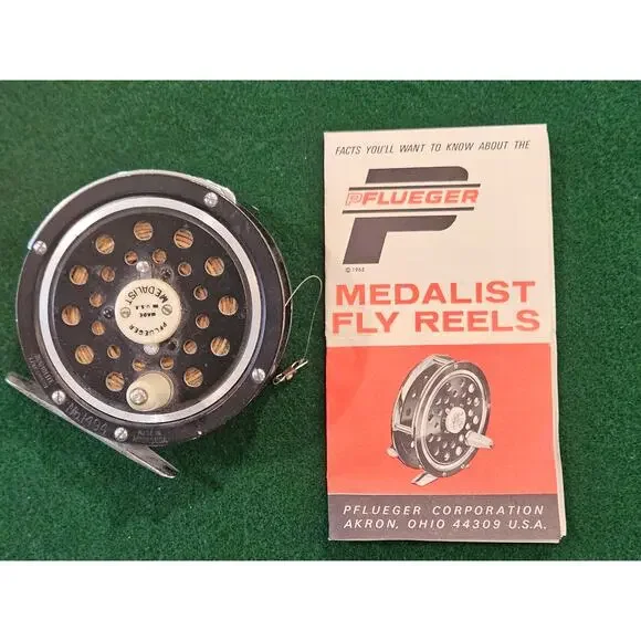 Vintage PFLUEGER MEDALIST Fly Fishing Reel 1494 with original box -  threedaughtersproperties.com